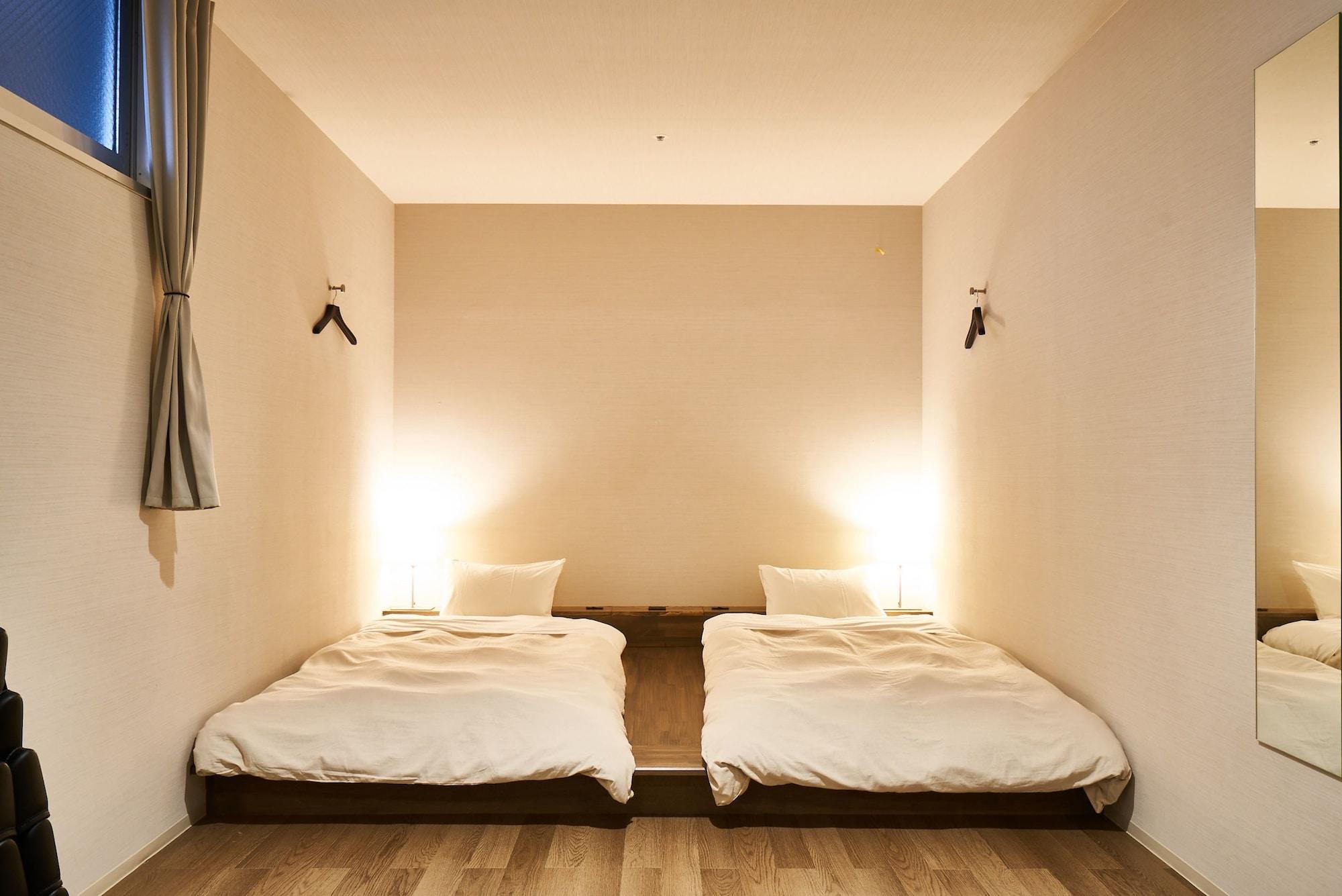 &And Hostel Hommachi East Osaka Esterno foto